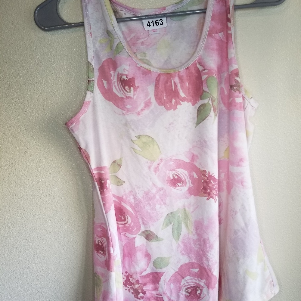 Lularoe top